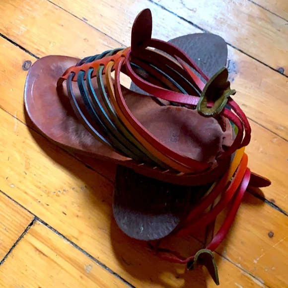 Sandals - Picture 4 of 11